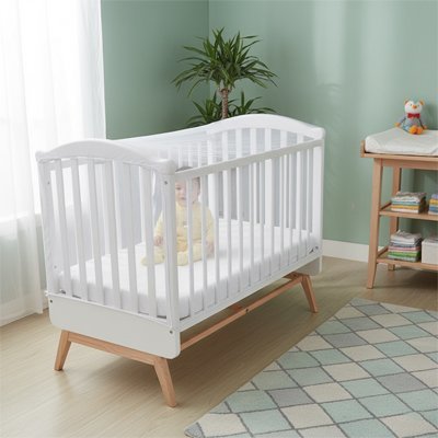 Moustiquaire lit bébé | Protection Douce - Ma Douce Étincelle